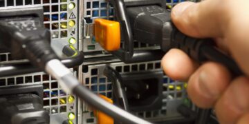 Home Servers Use Power Efficiency for Digital Infrastructure