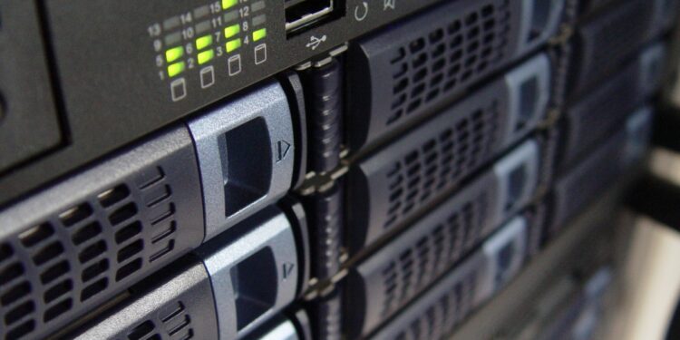VPS vs Dedicated Server